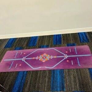 Liforme Mindful Garden Yoga Mat Colour: Purple TRULY IN BLOOM (used)